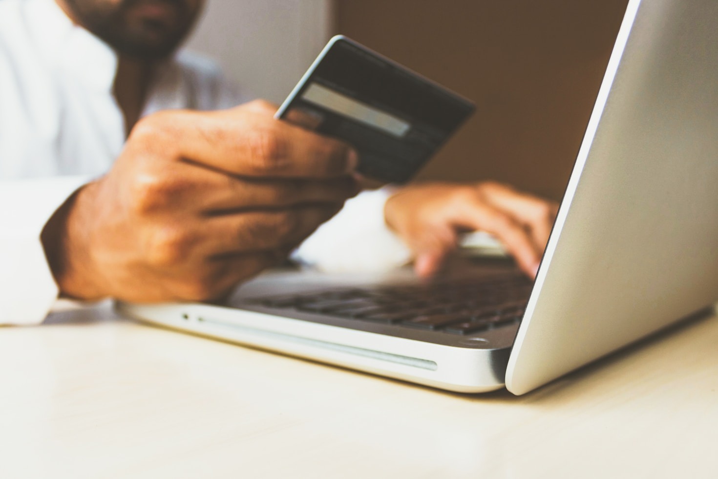 Benefícios de usar um mercado online versátil para sua empresa